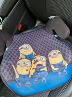 Sitzerhöhung Sitzschale Autositz Minions zu VERSCHENKEN Nordrhein-Westfalen - Schwerte Vorschau