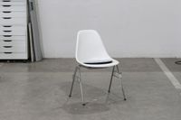 Stuhl Eames Plastic Side Chair Vitra Stapelstuhl Designklassiker Brandenburg - Mühlenbeck Vorschau
