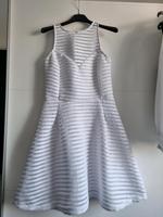 Kleid Guess gr. s Hessen - Butzbach Vorschau