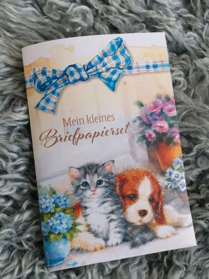 Briefpapierset (Umschläge, Karten, Papier) 17-teilig in Stuttgart