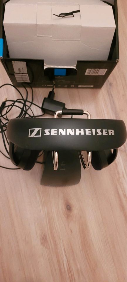 Sennheiser tv kopfhörer RS 118 Kabellos in Frankfurt am Main