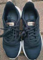 Adidas Turnschuhe Größe 40 Sachsen - Crimmitschau Vorschau