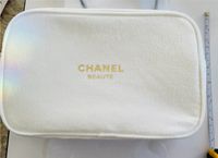 Chanel VIP Gift Beauté KosmetikTasche groß, Neu&OVP Sachsen - Zwenkau Vorschau