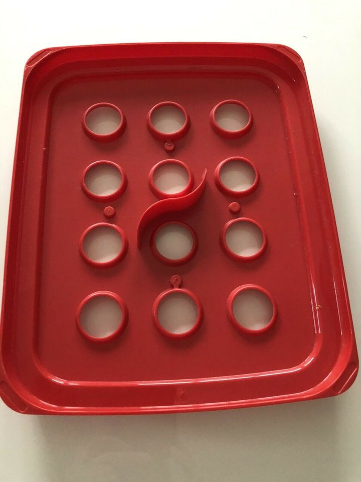 Tupperware  Big-Snack Ravioli-Maker in Wobbenbüll