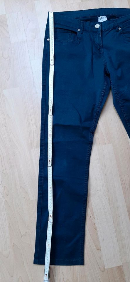 Up Fashion Hose Gr 42 dunkelblau in Borken