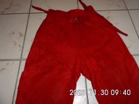 Rote Wildlederhose mit Top Nordrhein-Westfalen - Oberhausen Vorschau