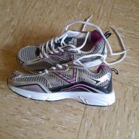 Schicke Damen Turnschuhe, 38, s. Fotos Hessen - Kirchheim Vorschau