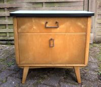 Nachttisch Mini Sideboard vintage 60er Jahre alt Baden-Württemberg - Offenburg Vorschau