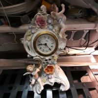 Uhr mit alten Kaufunterlagen Nordrhein-Westfalen - Bornheim Vorschau