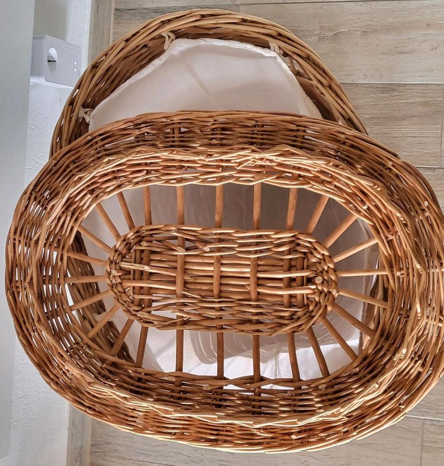 Großer Ikea Rattan Korb Wäschekorb Neuw. 62 x 55 cm in Schwalmtal