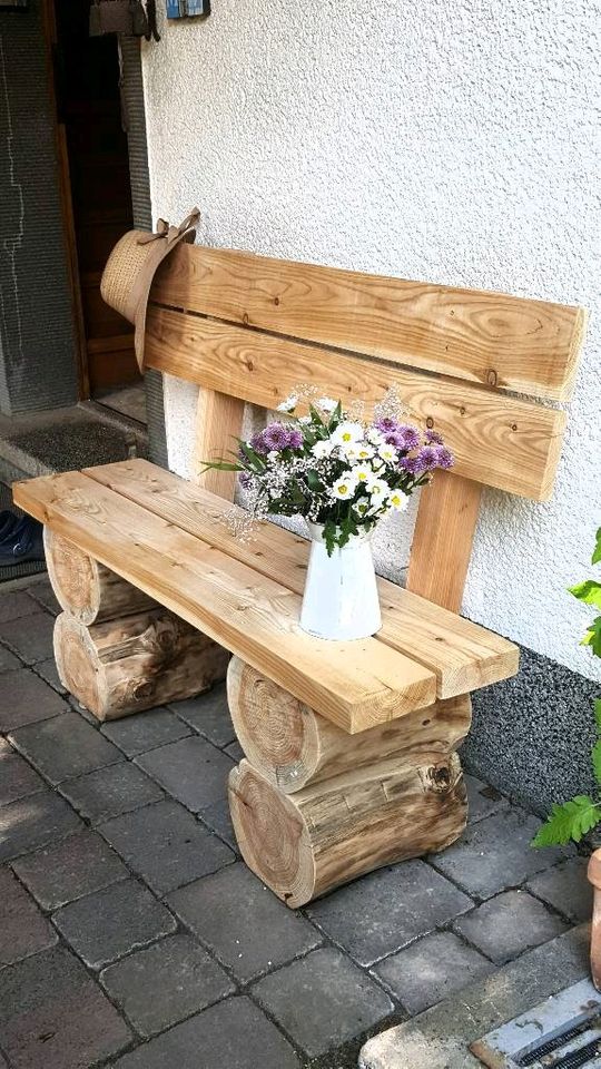 Rustikale Holzbank aus Lärche, Gartenbank, Garten in Plettenberg