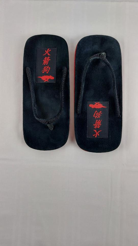 Zehentrenner Flip-Flops Gr. 39 schwarz rot perlenbestickt flach in Leverkusen