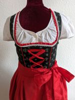 Schwarz-weiß-rotes klassisches Baumwoll-Dirndl mit 2 Blusen Sachsen - Chemnitz Vorschau