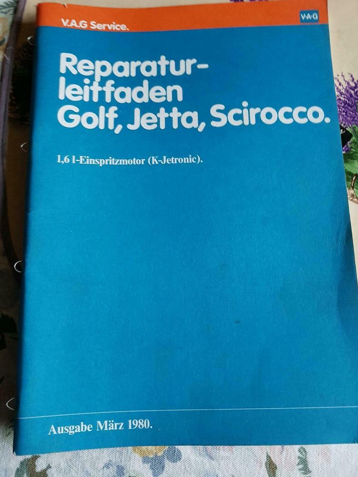 Original VW. Buch,Golf-Jetta -Scirocco Info Einspritzmotor in Zusmarshausen