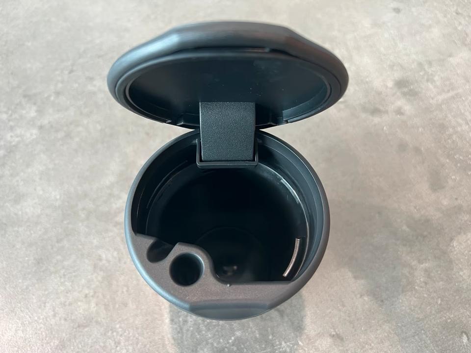 ORIGINAL VW Audi Aschenbecher T6 T6.1 Crafter etc. 8X0864575 in Baar i. Schwaben