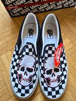 Vans Classic slip On Größe 9,5 US Neu Totenkopf 3D Thüringen - Erfurt Vorschau