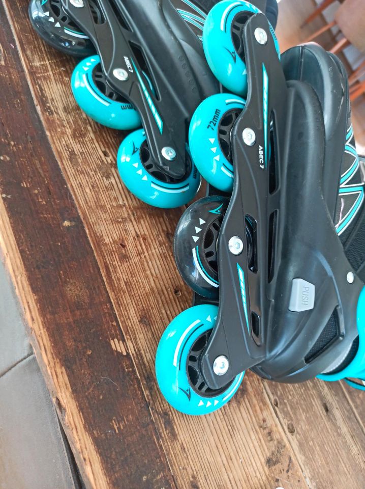 Kinder-Rollerskater von 33cm-37cm in Chemnitz