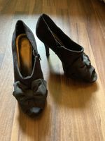 Pumps High Heels, schwarz mit Schleife, Rockabilly Bayern - Weihmichl Vorschau