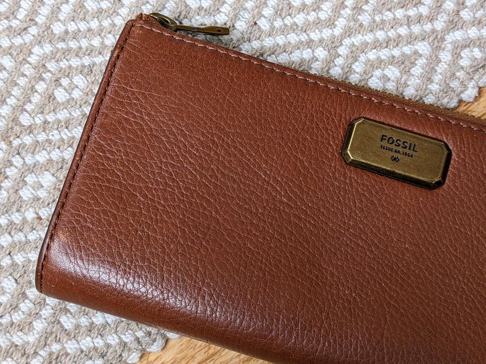 Fossil Portemonnaie Geldbörse Leder Damen braun cognac camel in Köln