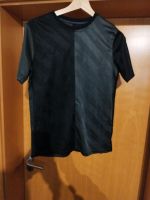 Nike Sportshirt gr 158-170 Niedersachsen - Holdorf Vorschau