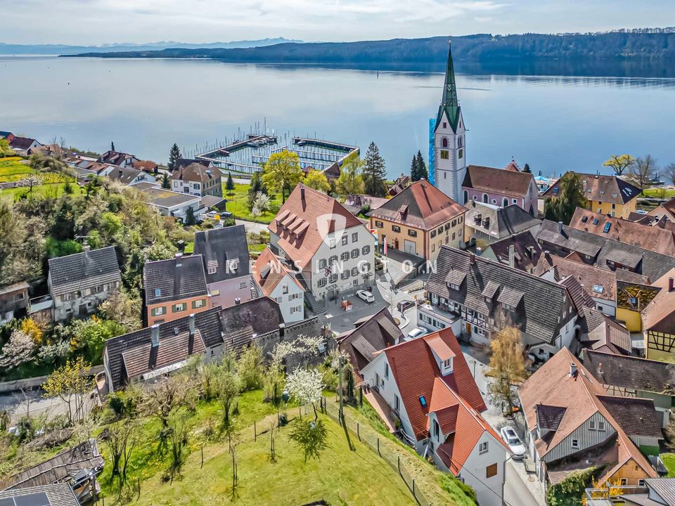 Kernsaniertes, hochwertiges Mehrfamilienhaus mit Aufzug  und exklusiver Maisonette-Wohnung im DG in Sipplingen