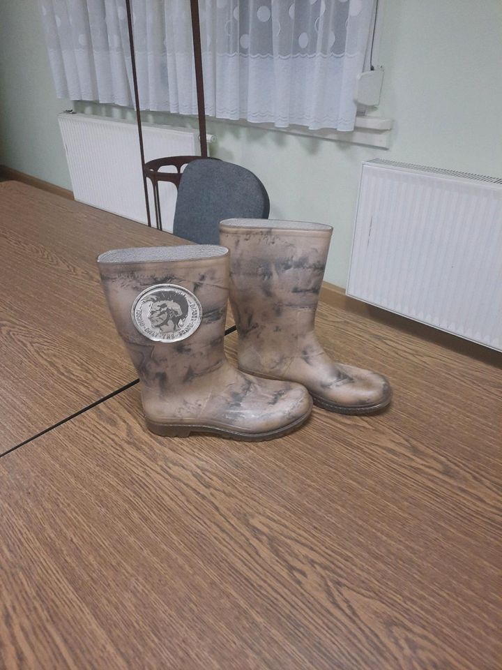 Diesel Gummistiefel in Senftenberg