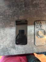 iPhone 14 Pro mit 2 Panzerglas 2 Hüllen mit OVP mit Garantie Niedersachsen - Burgwedel Vorschau