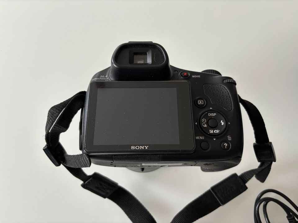 Sony Bridgekamera DSC-HX400V wie neu in Ehrenfriedersdorf