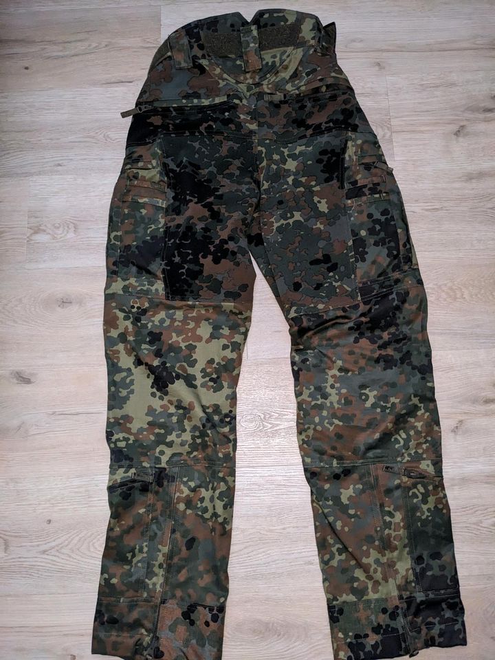 UF PRO Striker XT Gen.3 Kampfhose 34/32 Flecktarn Bundeswehr KSK in Berlin