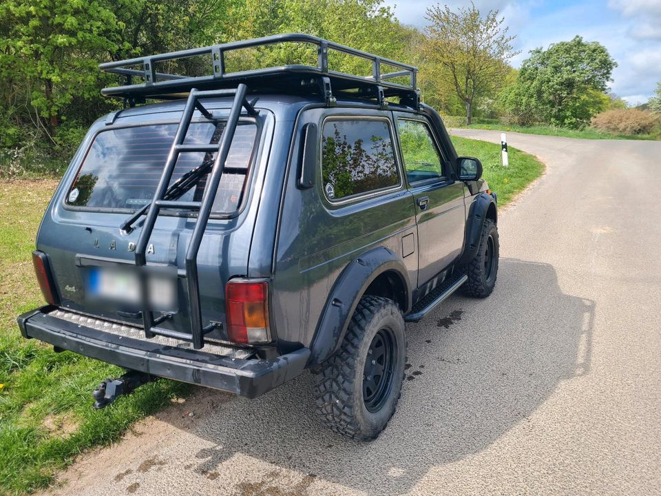 LADA Niva Urban, Geländeumbau in Sondershausen