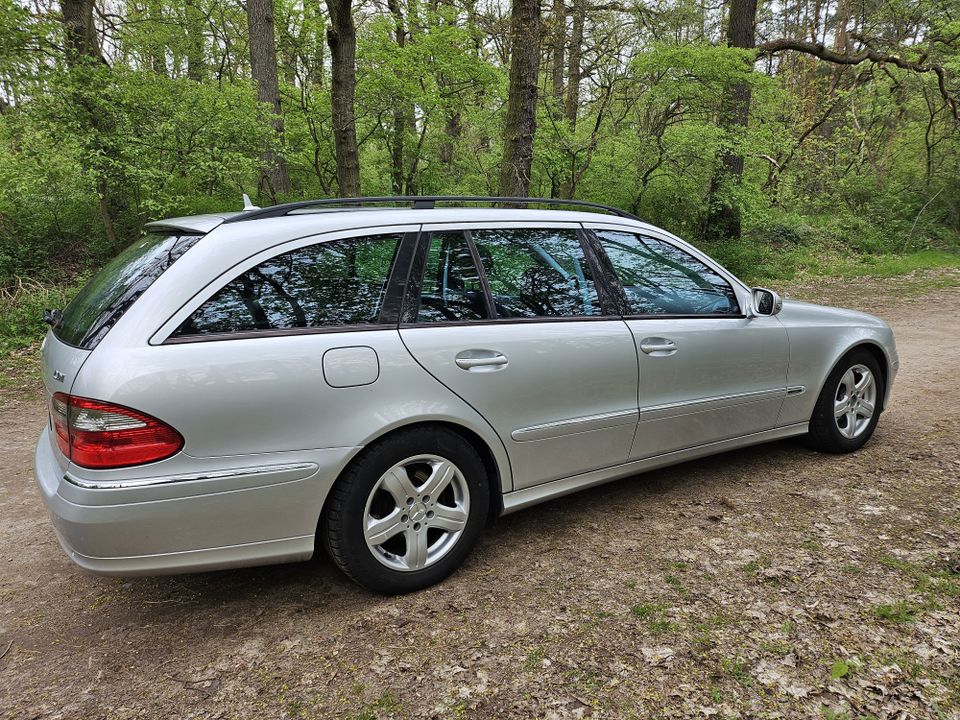 Mercedes Benz E220 CDI T Avantgarde Automatik in Potsdam