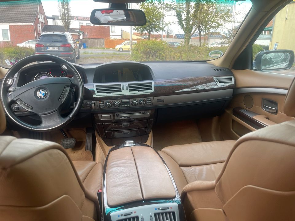 BMW 750i Facelift in Varel