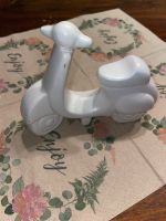 Roller Porzellan weiß Vintage Geschenk Deko Moped Vespa Sachsen - Löbnitz Vorschau