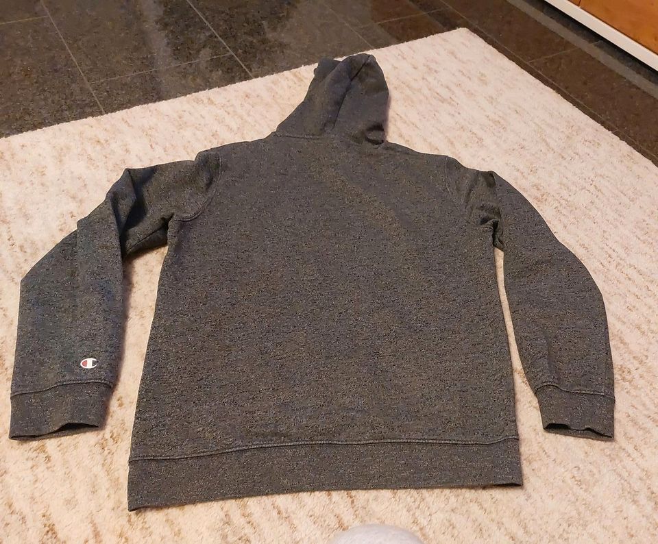 Champion Hoodie Kapuzenpulli Pullover grau meliert Gr. M in Klingenberg am Main