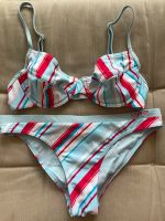 Esprit Bikini Oberteil 40B & Hose 38 sehr guter Zustand Niedersachsen - Göttingen Vorschau