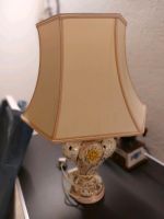 Eine alte Tischlampe zuverkaufen Schleswig-Holstein - Bad Segeberg Vorschau
