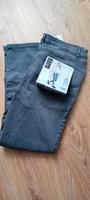NEU !!! Jeans Hose Gr. 42 Sachsen - Dessau Vorschau