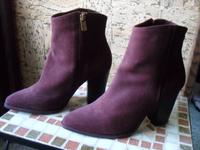 Schicke Da-Stiefeletten von Tommy Hilfiger Gr. 40,Aubergine/Mauve Niedersachsen - Zeven Vorschau