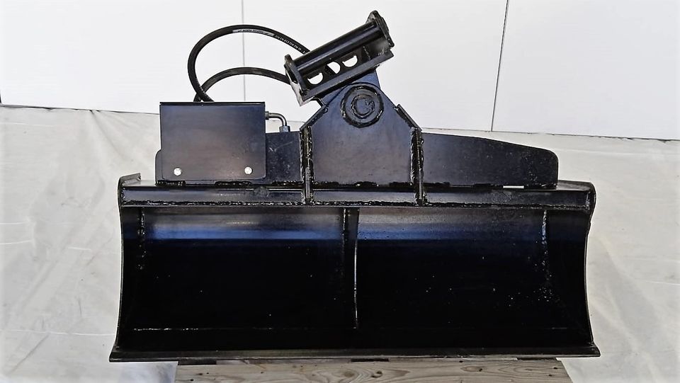 MS01 Hydraulisch Grabenräumlöffel Baggerlöffel 1000mm Minibagger in Görlitz