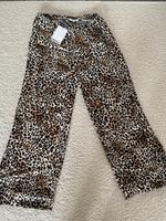 BERSHKA Leoparden  Seiden-Sommerhose Aachen - Aachen-Mitte Vorschau
