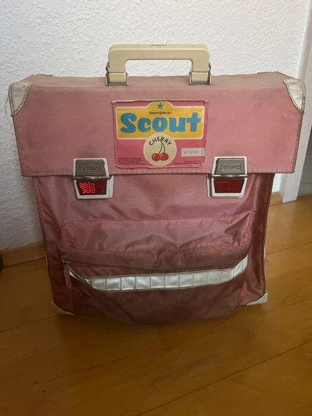 Original Vintage Scout Schulranzen 80er cherry in Rheinland-Pfalz -  Ludwigshafen | eBay Kleinanzeigen ist jetzt Kleinanzeigen