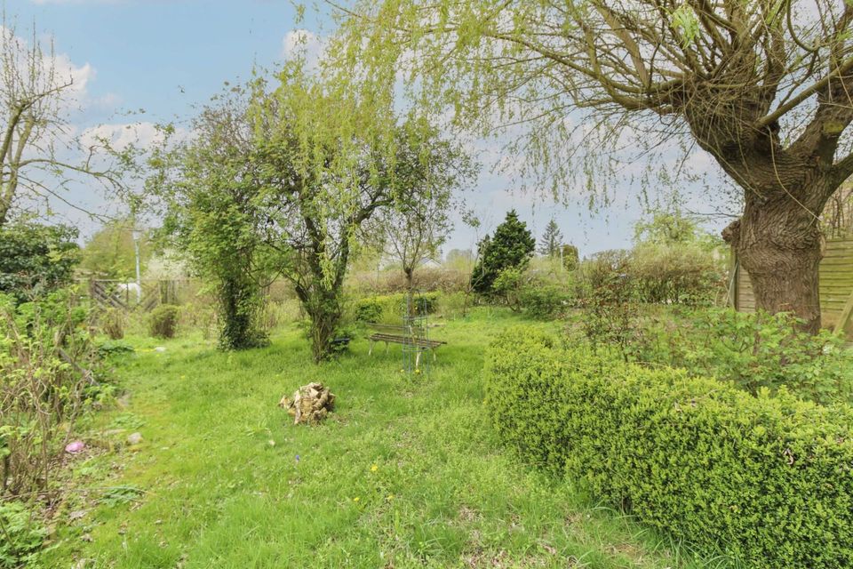 Zögern Sie nicht: Vielseitig nutzbares EFH mit großem Garten und Freistellplatz in idyllischer Lage in Franzburg