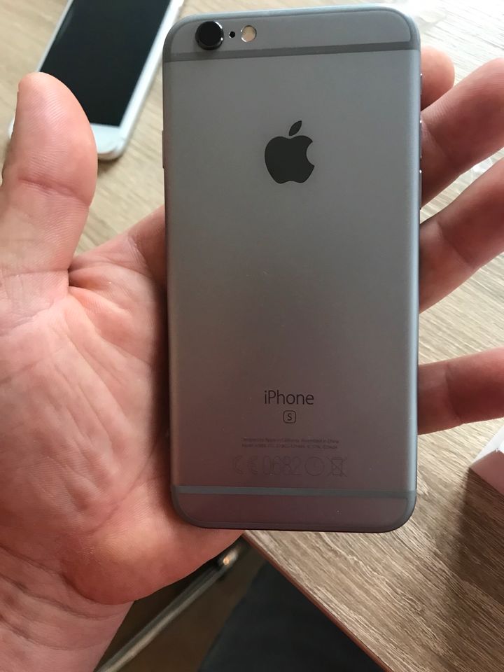 Verkaufe I-phone 6s in Erlbach