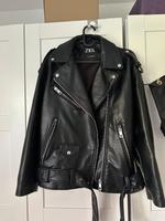 Oversize Zara Lederjacke schwarz Hessen - Schenklengsfeld Vorschau