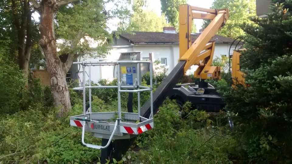 Steiger mieten Bühne mieten Lkw Arbeitsbühne mieten in Berlin