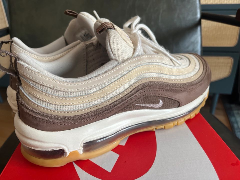 Nike Air Max 97 PRM  Medium Brown Muslin/Pink Foam in Frankfurt am Main