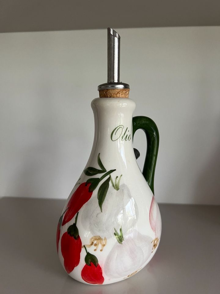 Ölspender ölflasche Chiliöl knoblauchöl Italien Keramik in Braunschweig