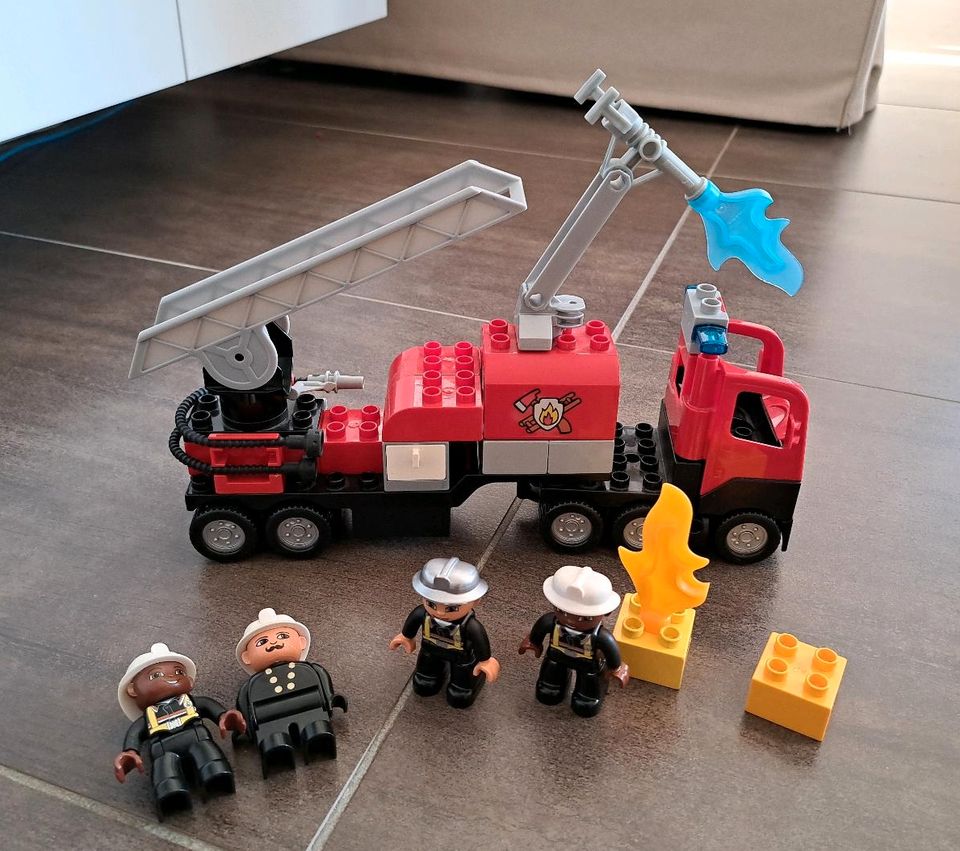 LEGO Duplo Feuerwehrlöschzug - Feuerwehr Set 4977 in Emsdetten