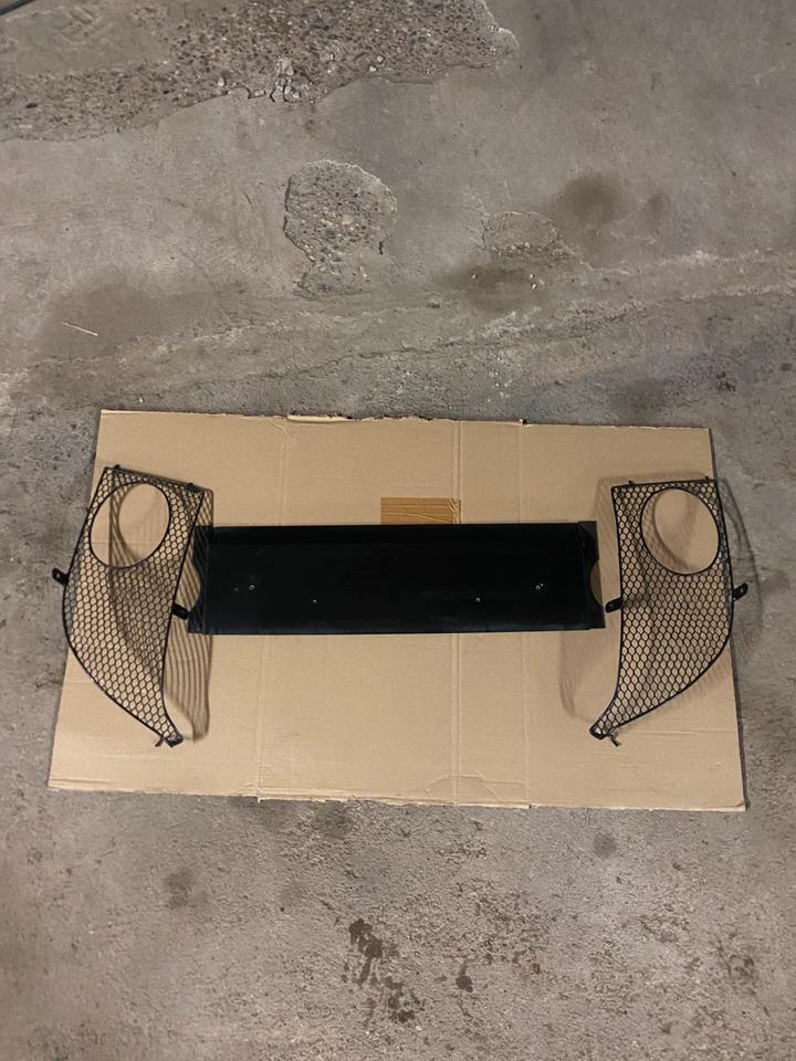Lotus Elise S2 Auspuffblenden Auspuffgitter Kennzeichen Halter in Velen