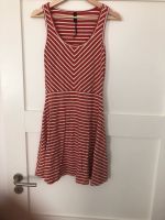 Vero Moda Kleid Gr m 36-38 Streifen  neu Friedrichshain-Kreuzberg - Friedrichshain Vorschau